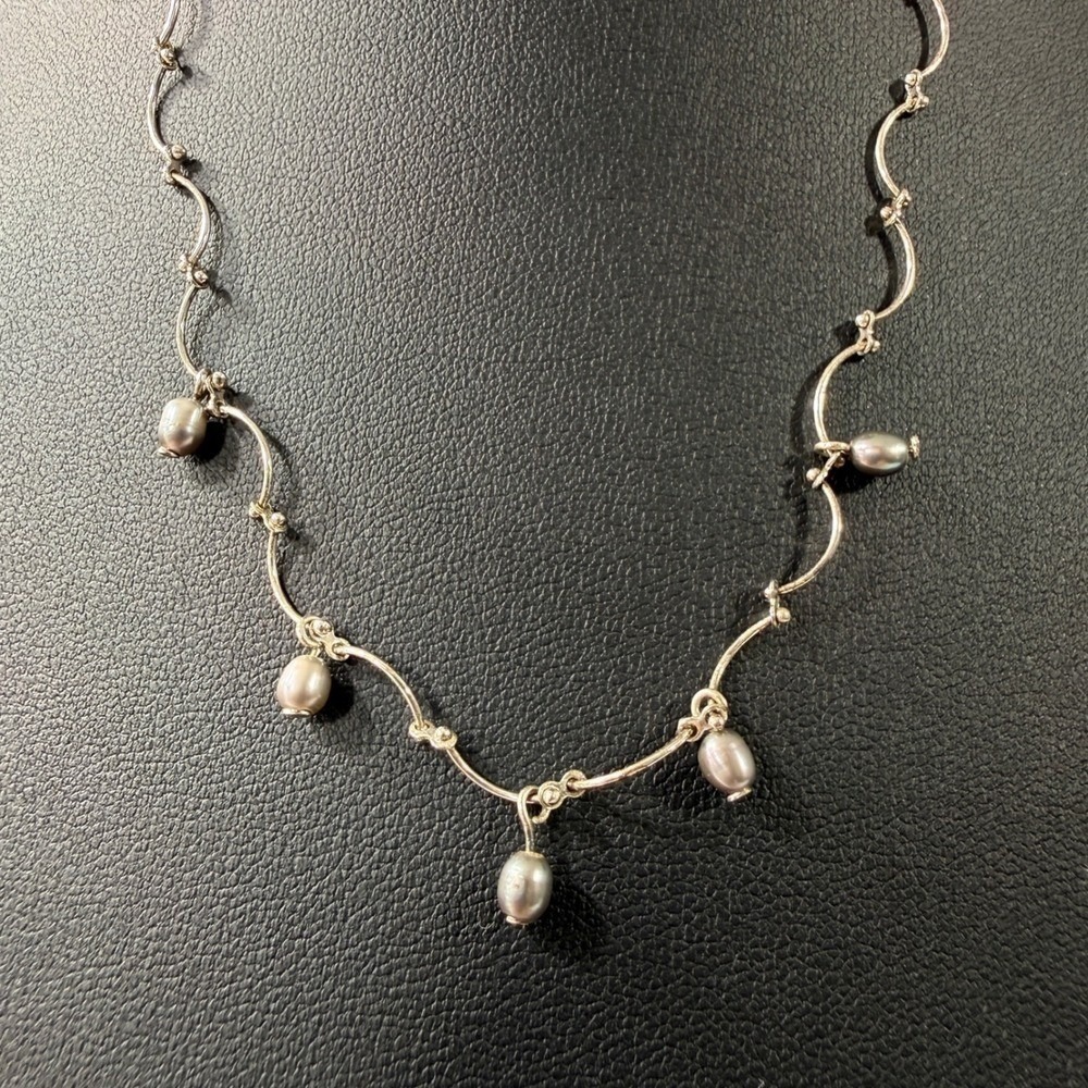 Liz Claiborne Necklace Silvertone Wave Gray Faux Pearls Delicate Choker Vintage